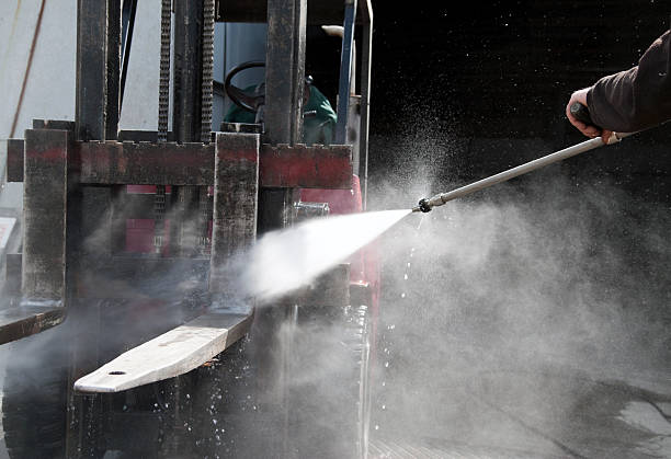 Boat and Dock Cleaning in Gibraltar, MI